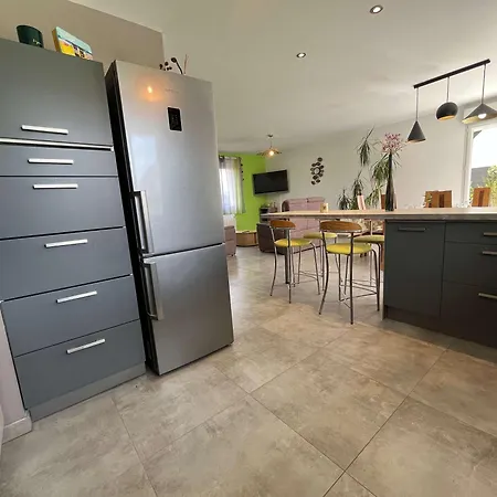 Holiday home Le Des Marais Charming With Garden In Carentan-les-marais Saint-Hilaire-Petitville